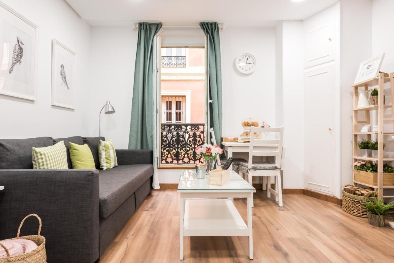 Apartment Sol Gran Via Madrid Luaran gambar